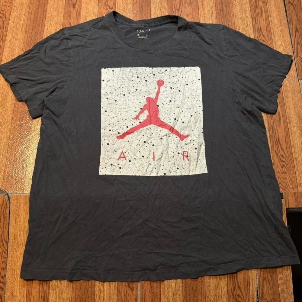 Jordan Nike Black Graphic Retro Tech Sportswear Basketball Shirt Fits‎ Large